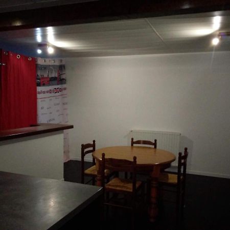 Vittel Location Meuble Apartment Luaran gambar